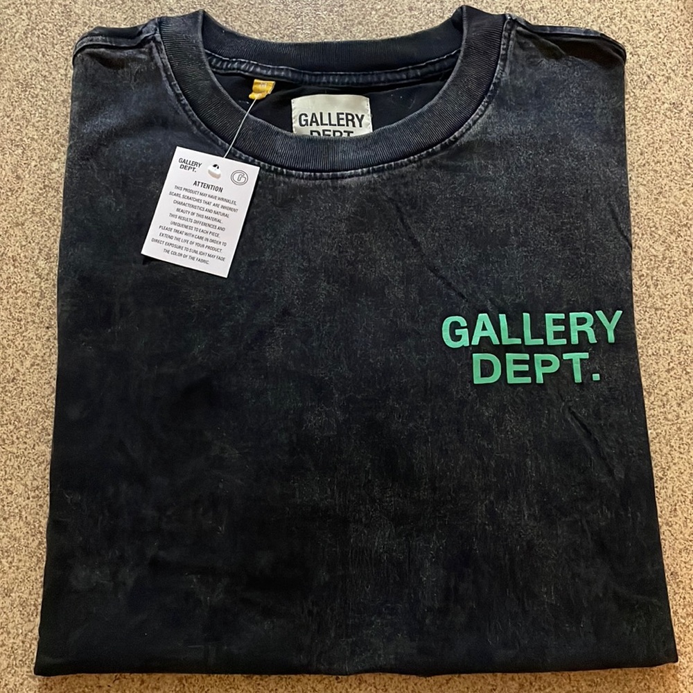 GALLERY DEPARTMENT TSHIRT